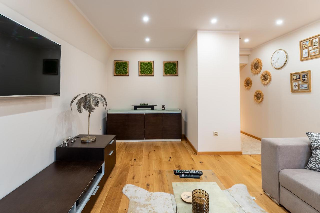 Apartament Zloty Jelonek - 4 Osobowy Na Placu Ratuszowym - Space Apart Jelenia Góra Esterno foto